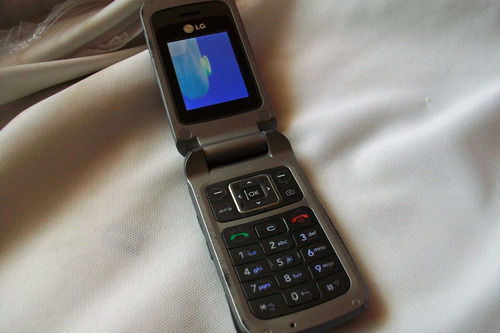 Celular LG Kp210a Movistar Completo