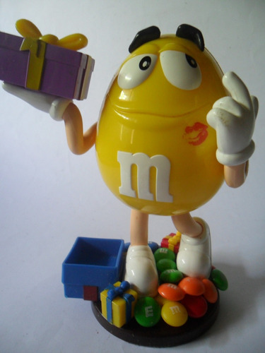 Muñeco Dispensador De Golosinas M&m Lindo Diseño Coleccion./