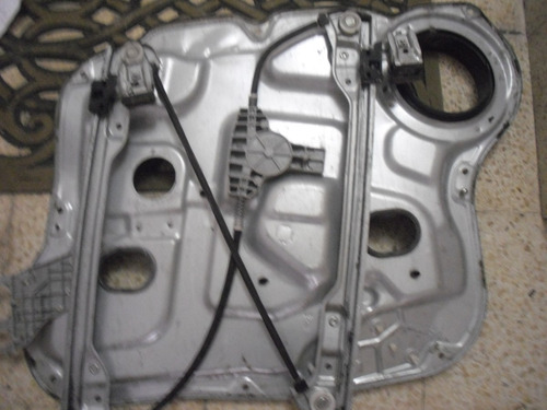 Imagen 2 de 3 de Vendo Regulador Elect. Delantero Lh De Hyundai Santa Fe 2008