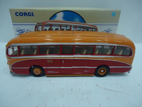 Bus Ingles Burlingham Seagull Don Everall 1/50 Corgi