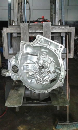 Caja Mazda Bt50 ,motor 2600