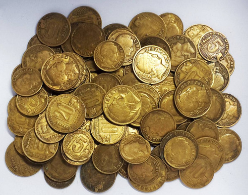Ch C / Argentina Lote X 100 Toritos De 5, 10 Y 20ctvos