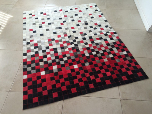 Imagen 2 de 6 de Alfombra Patchwork Cuero Vaca Pelo 1,4x1,8m Rojo Degrade