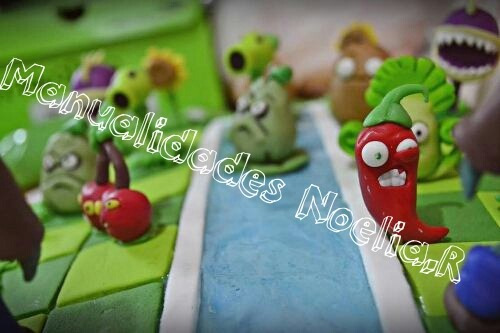 Adorno Para Torta De Plants Vs Zombies 2 En Porcelana Fria