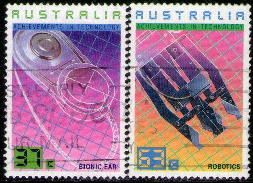 Australia Serie X 2 Sellos Usados Audífonos = Robótica 1987