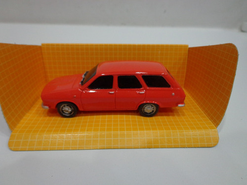 Renault 12 Break 1/43 Bellisima Replica