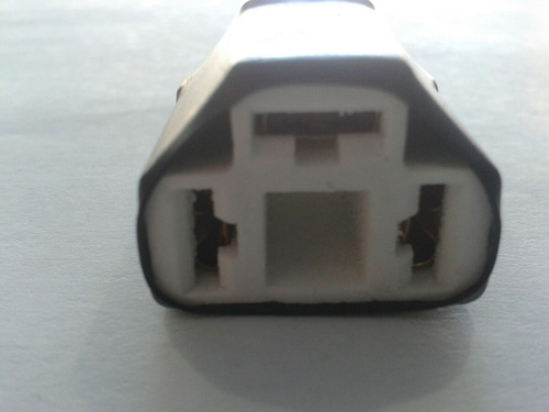 Conector Silvin De Porcelana 3 Patas Sq-009 Rt