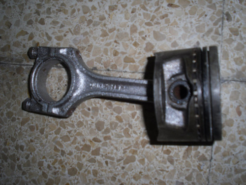 Imagen 2 de 3 de Vendo Piston Y Biela De Daewoo Racer 1990