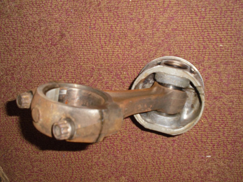 Imagen 3 de 3 de Vendo Piston Y Biela De Nissan Patrol Año 2003, Diesel