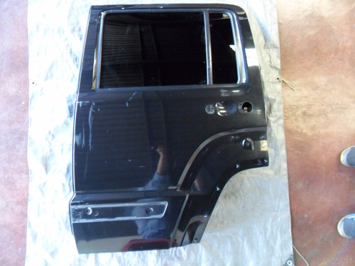 Puerta Trasera Izquierda Jeep Cherokee 08-14 Mopar