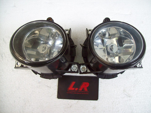 Imagem 2 de 2 de Farol De Neblina Polo Sedan 2006