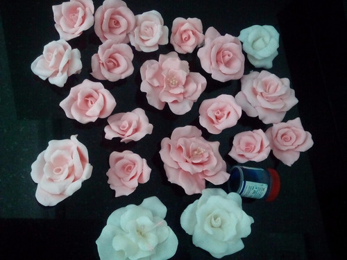 12 Rosas De Porcelana Fría Para Adorno De Torta