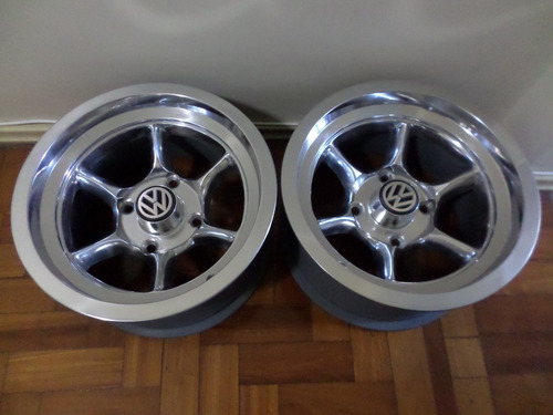 Roda Gaucha Para Buggy Bugre Sem Uso 14x6 Pol. Valor De Uma!