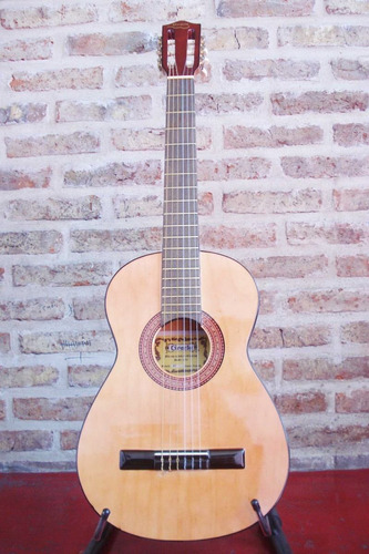 Guitarra Gracia M5 Criolla Mediana Modelo De Alta Calidad
