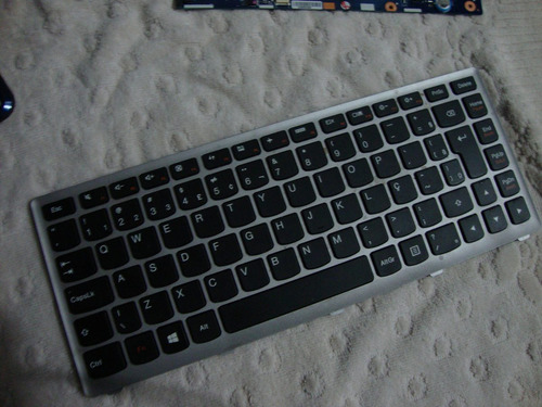 Imagem 1 de 2 de Teclado Notebook Lenovo S400 9630 Usado