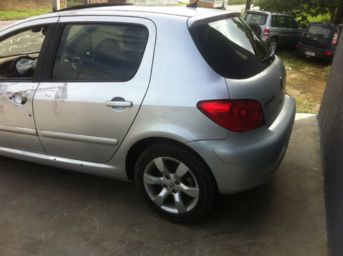 Sucata Peugeot 307 1.6 Manual 56000 Km (somente Em Peças)