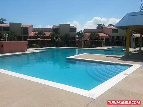 Imagen 3 de 12 de Oportunidad, Town House Rio Chico