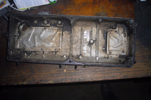 Imagen 3 de 3 de Vendo Tapa Valvula De Motor De Mazda 323, Año 1997
