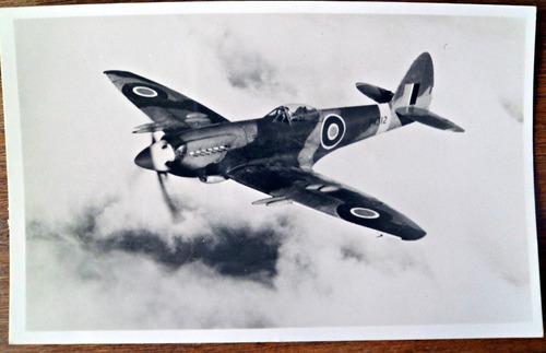 Postal  Avion Vickers Spitfire Mk 24 1936 Armstrongs Photo