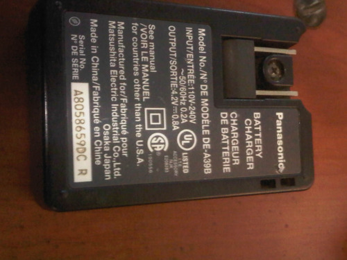Panasonic Cargador De Batería De-a39b