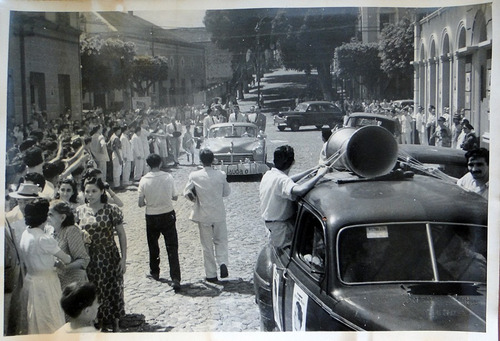 Fotografia Desfile Em Carro Aberto Gov. Alvaro Maia Manaus