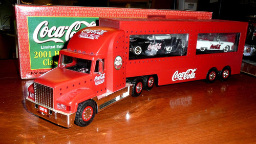 Camion Coca Cola + 2 Classic Thunderbird - Holiday Carrier