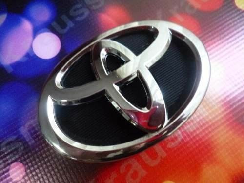 Toyota Yaris 2017, Logo Emblema Delantero, 15x11cms