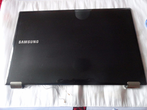 Carcasa De Pantalla Samsung Rf511 Impecable