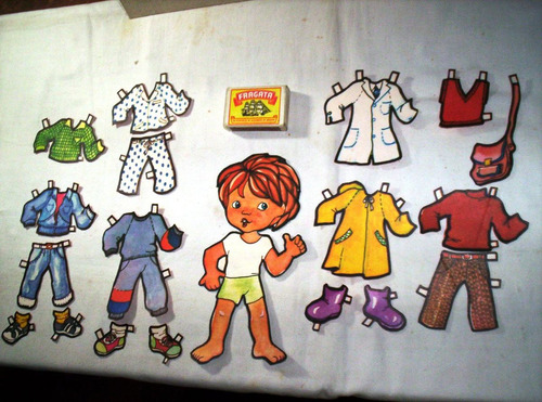 Muñeco Pegado En Cartulina Ya Listo Para Vestir C/accesorios (Usado)