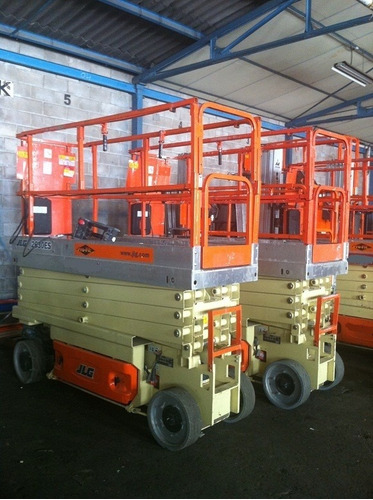 Alquiler De Plataformas Elevadores Tipo Tijera 152-648-5397