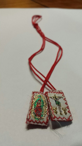 Imagen 4 de 4 de Docena Escapulario Mini Virgen De Guadalupe Y Otras Imágenes