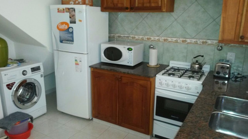 Imagen 4 de 15 de Villa Gesell / Duplex 4 - 6 - 8 Personas