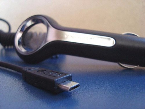 Carregador Veicular Micro Sd Original Motorola Com Led Azul