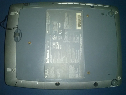 Projetor De Imagem Infocus X 2 ( Usado ).