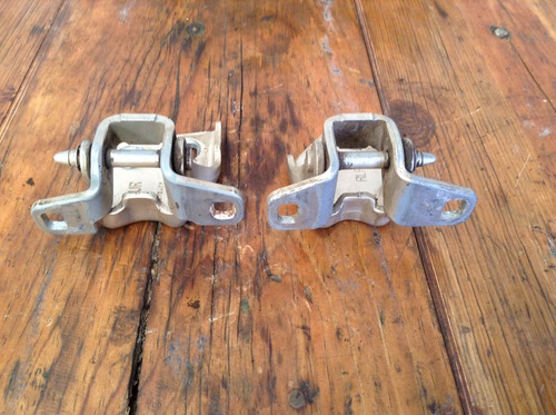 Bisagras De Puerta Trasera Derecha Cirrus Stratus 95-00 Oem