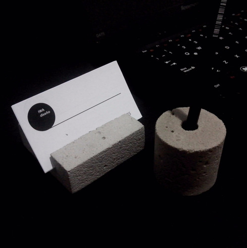 Tarjetero De Cemento Minimalista Para Escritorio