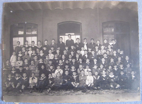 Fotografía Antigua De Colegio De La Sagrada Familia Uruguay