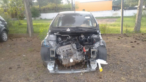 Imagem 7 de 7 de Sucata Ford Ka Sedan 2015 - Rs Auto Peças Farroupilha