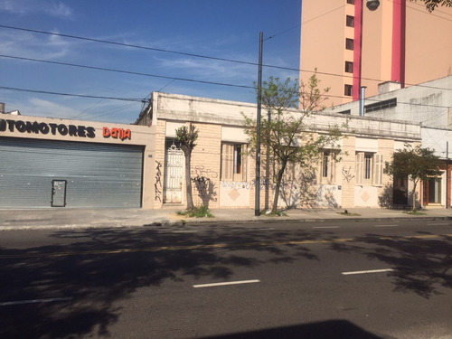 Villa Luro 1212 Metros Cuadrados Sobre Avda . Lope De Vega