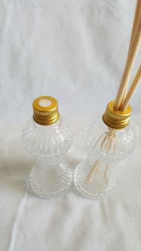 Imagem 4 de 6 de Frasco Para Aromatizador Vidro Cinturinha- 50ml Kit Com 50pç