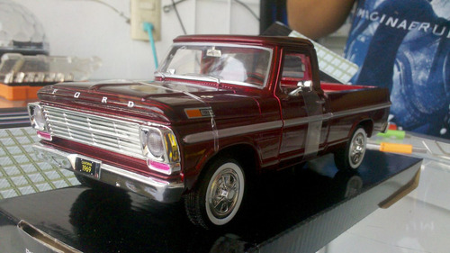 Camioneta Ford  F 100 Scale 1/24 De Collection Mol 1969