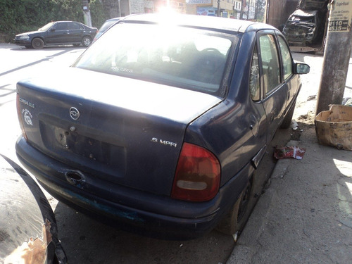 Gm Corsa Sedan Gl 1998 (sucata Somente Peças)