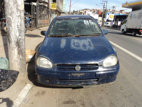 Gm Corsa Sedan Gl 1998 (sucata Somente Peças)