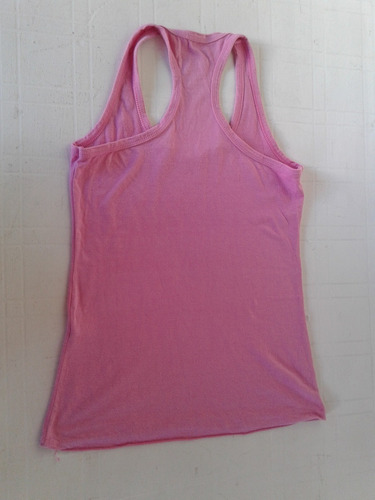 Musculosa Color Fuxia Talle M