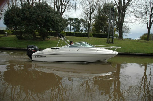Lancha Bermuda 595 Cuddy Fuera Borda Mercury 150hp 4t 2024