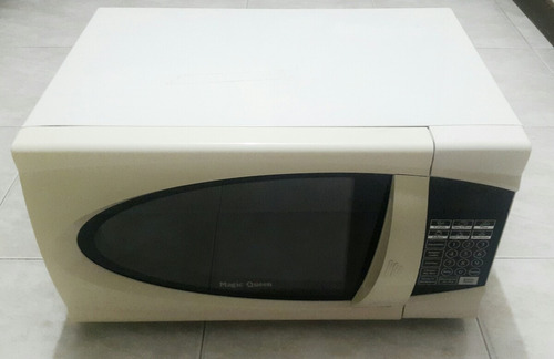 Imagen 1 de 6 de Microondas Digital Magic Queen Blanco Mq23ldj Oferta