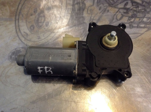 Motor Elevador Delantero Derecho Malibu 03-07 Oem