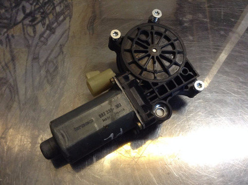 Motor Elevador Delantero Izquierdo Malibu 03-07 Oem