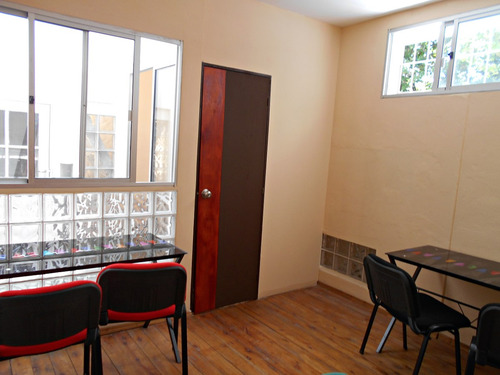 Residencia Estudiantil En Pleno Centro De Montevideo