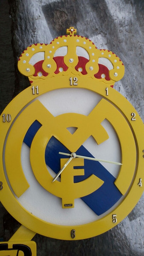 Reloj De Pared Del Real Madrid, Hecho A Mano En Madera Mdf